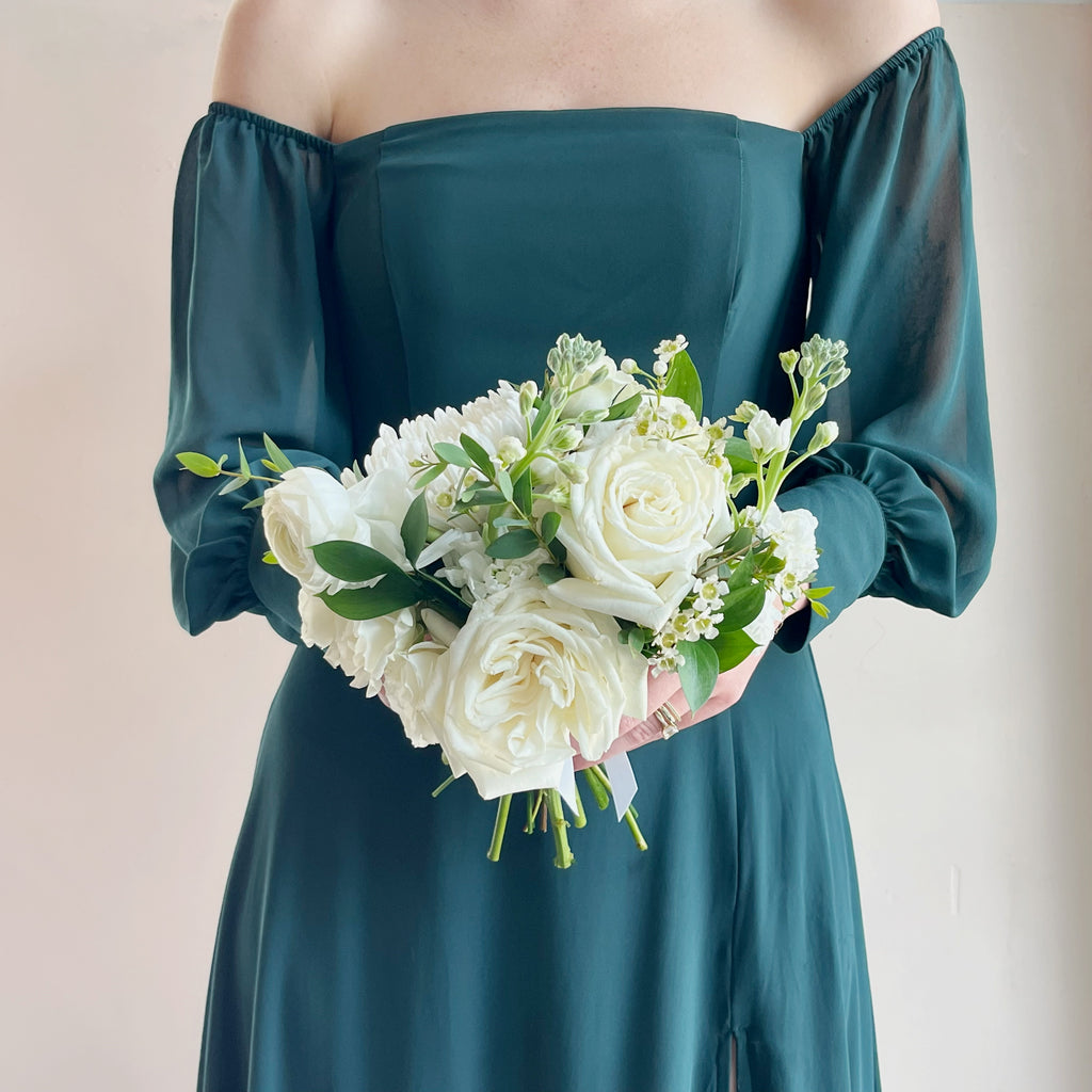 Classic White - Posey Bouquet (Weddings Only) Classic White - Posey Bouquet (Weddings Only)