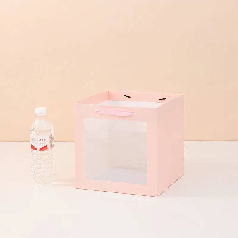Cube Window Kraft Flower/Gift Bag: White with black borders / Medium