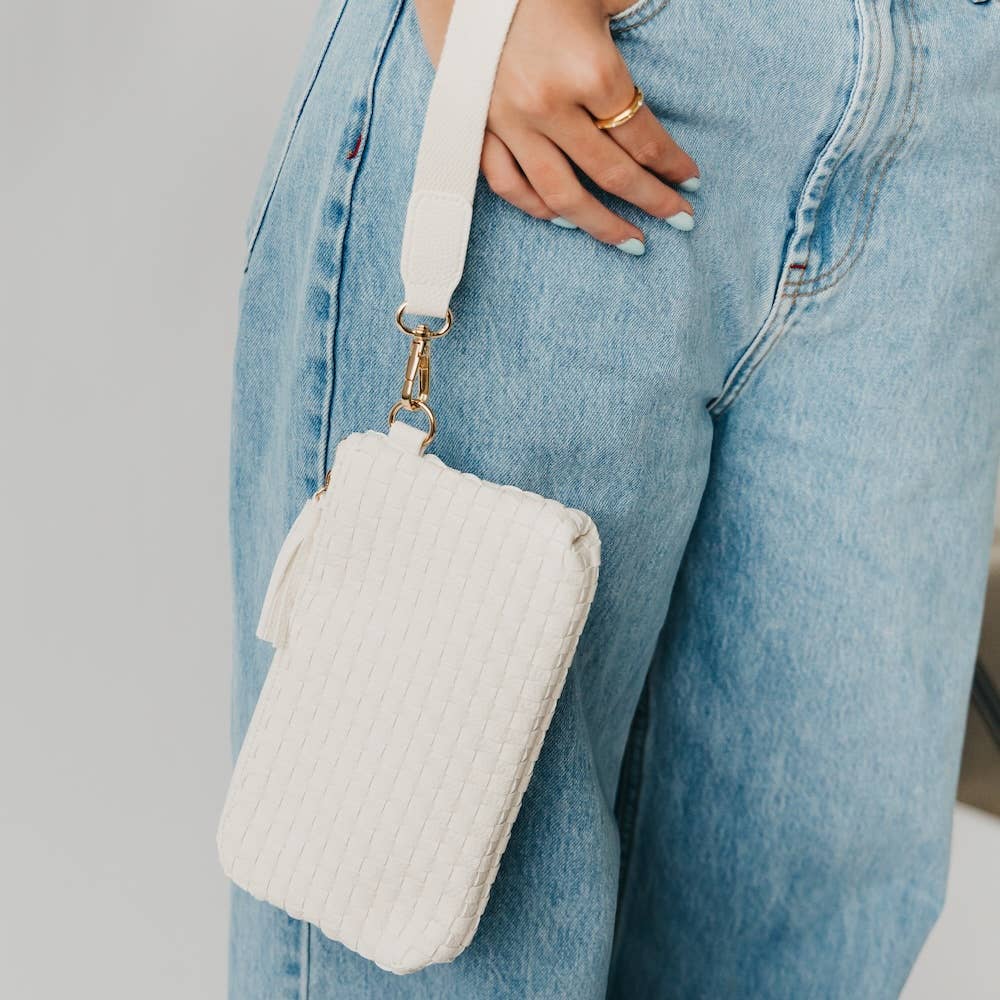 Emma Woven Clutch Wristlet: Black