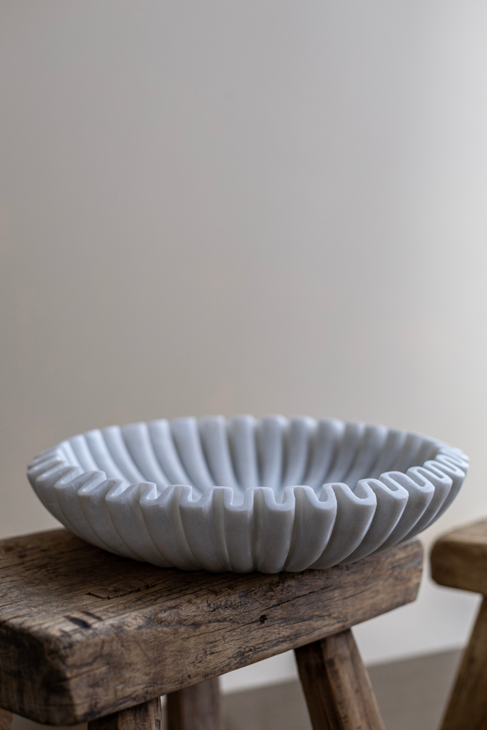 Marble Fluted Scalloped Bowls: Small 6x6 inches