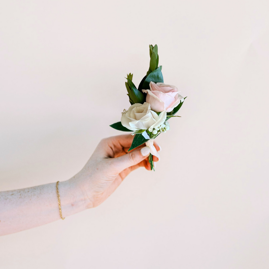 Blushing Romantic - Boutonniere (Weddings only)