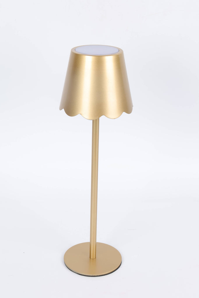 LED Lamp – Scalloped Shade – Black / Gold: Gold