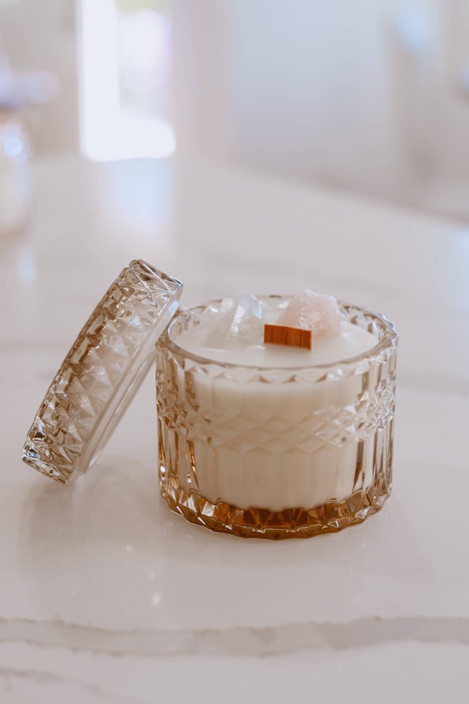 Toasted Champagne Crystal Candle: Grapefruit and Green Coconut