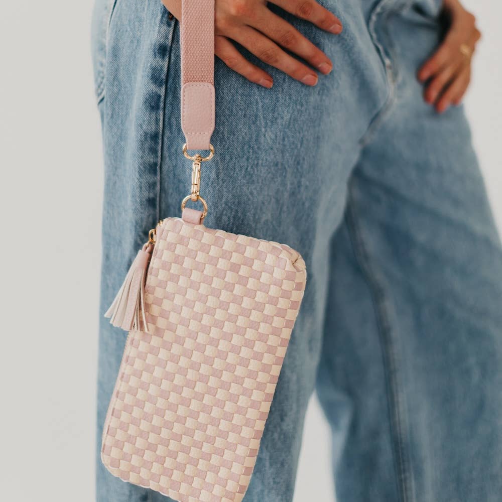 Emma Woven Clutch Wristlet: Black Checkered