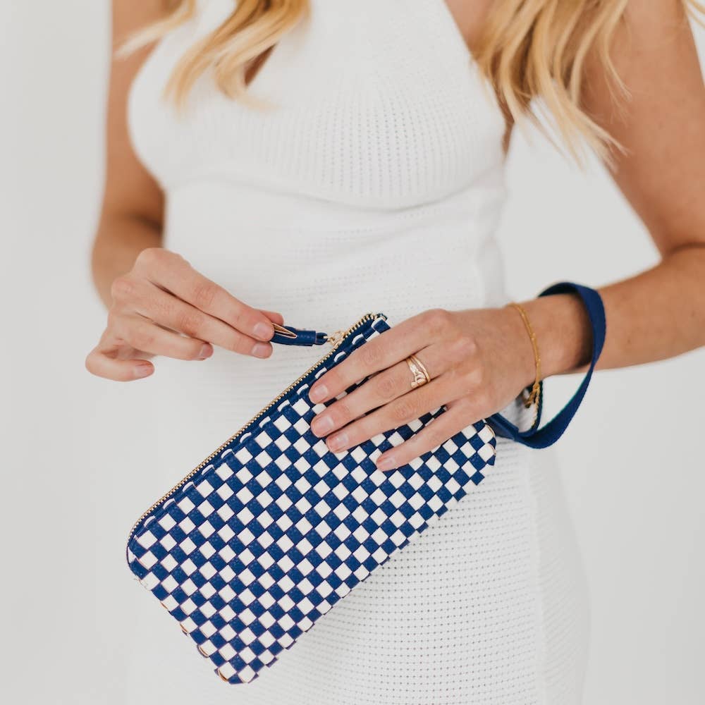 Emma Woven Clutch Wristlet: Black