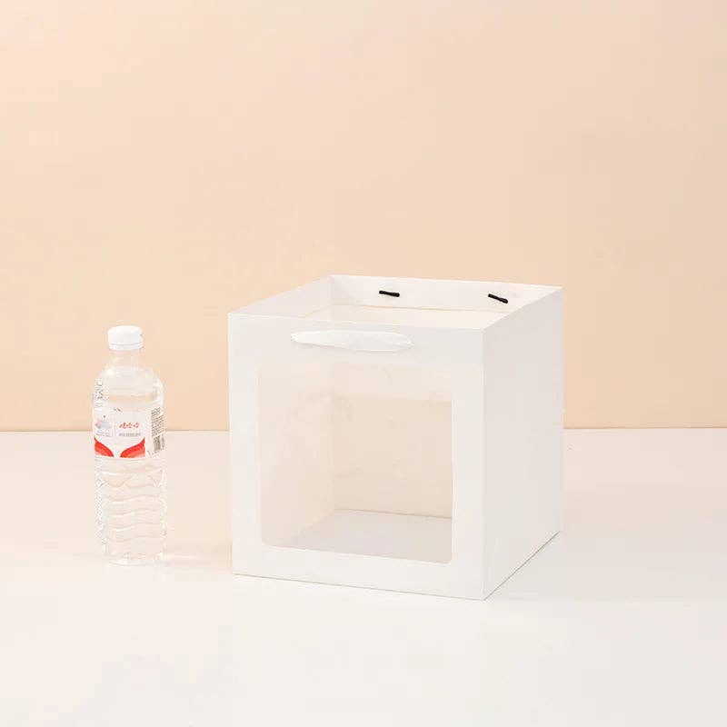 Cube Window Kraft Flower/Gift Bag: White with black borders / Medium