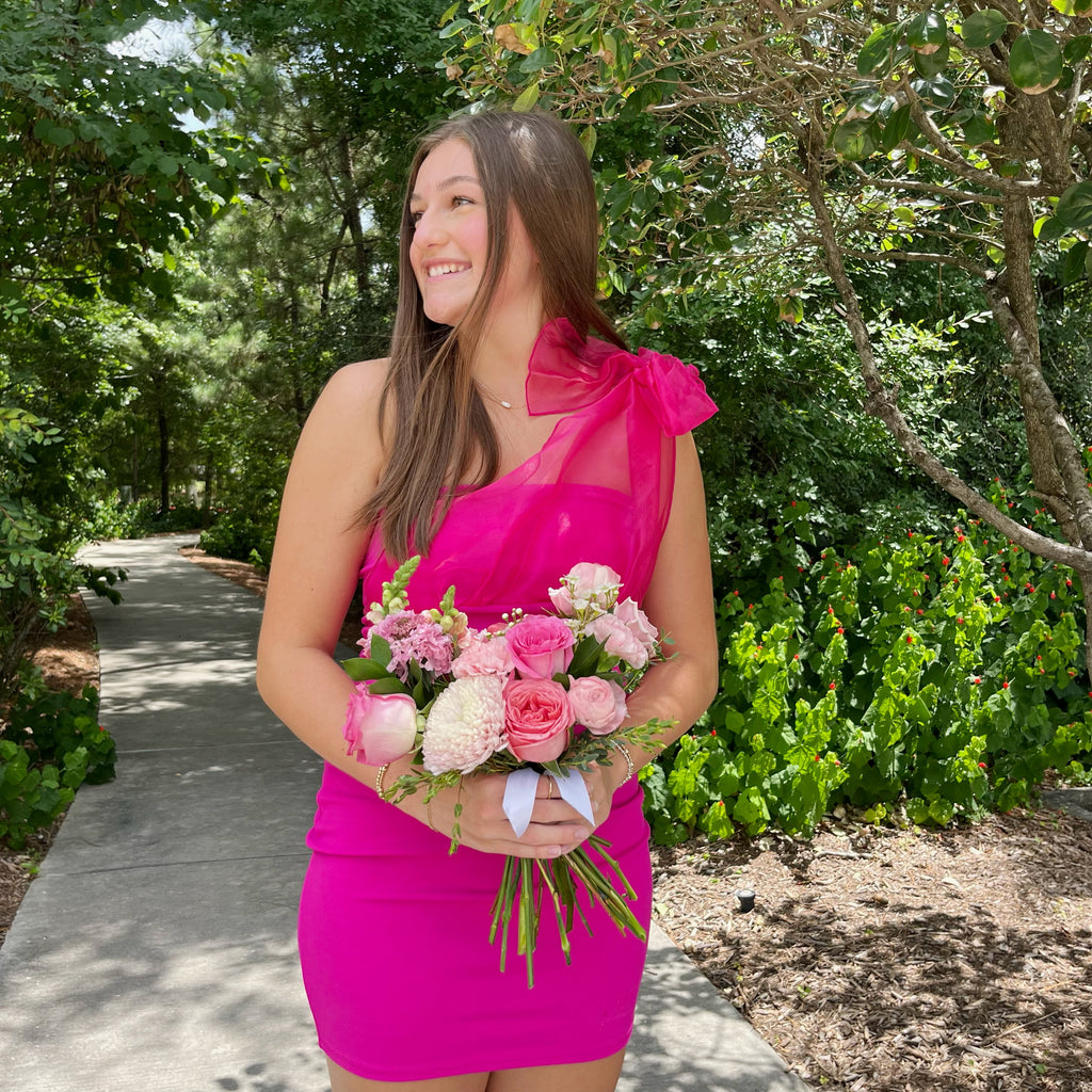 Signature Bouquet - Pink (PROM & HOCO)