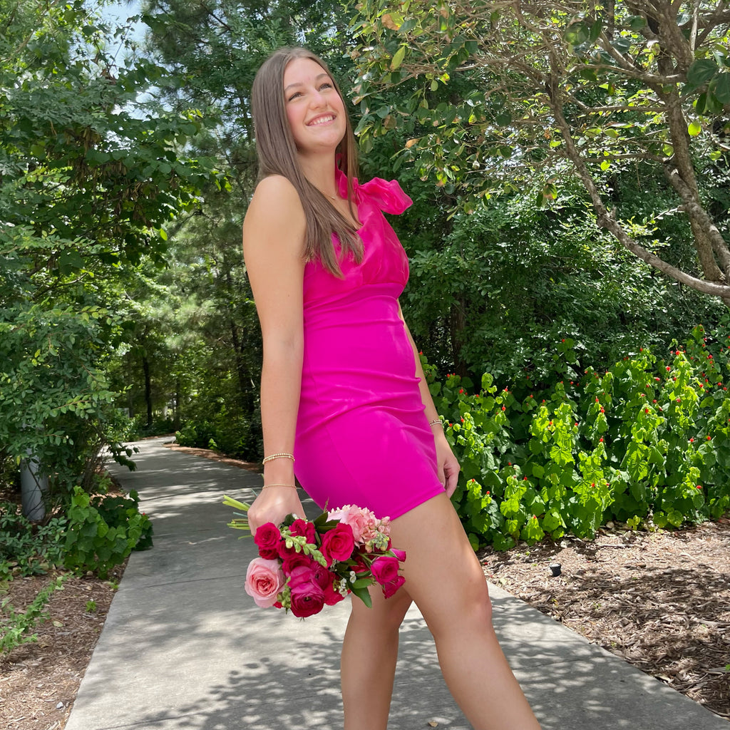 Signature Bouquet - Hot Pink (PROM & HOCO)