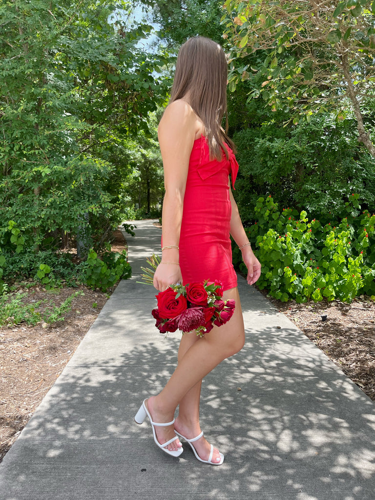 Signature Bouquet - Red (PROM & HOCO)