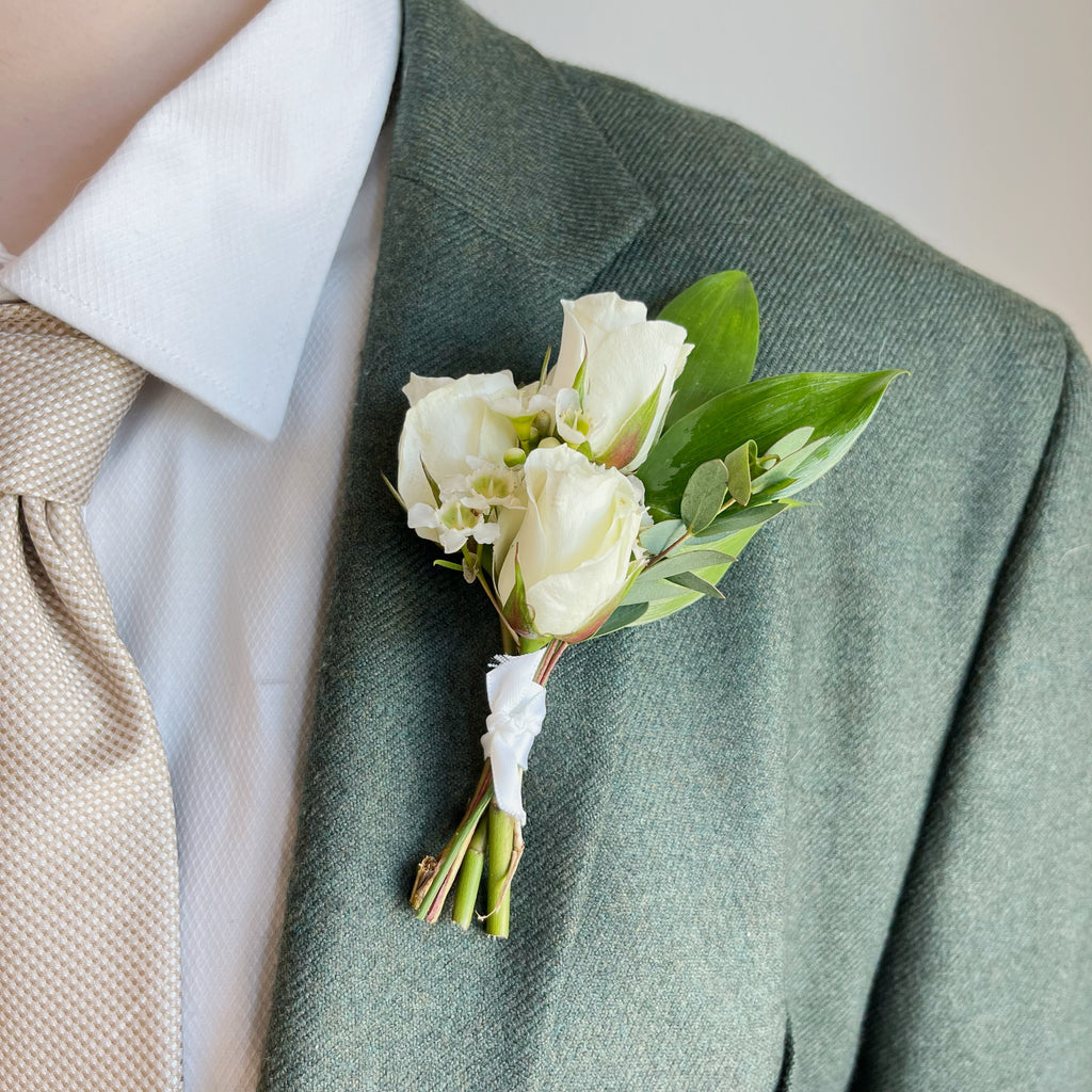 Boutonnieres - Homecoming & Prom