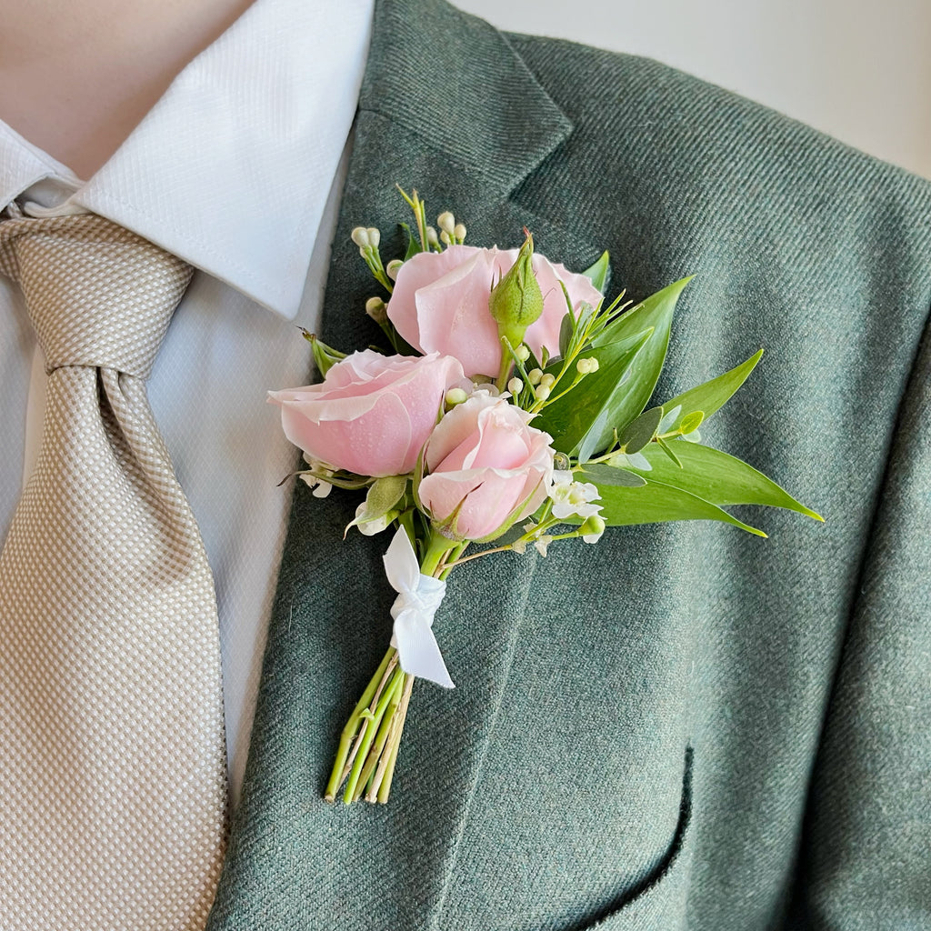 Boutonnieres - Homecoming & Prom