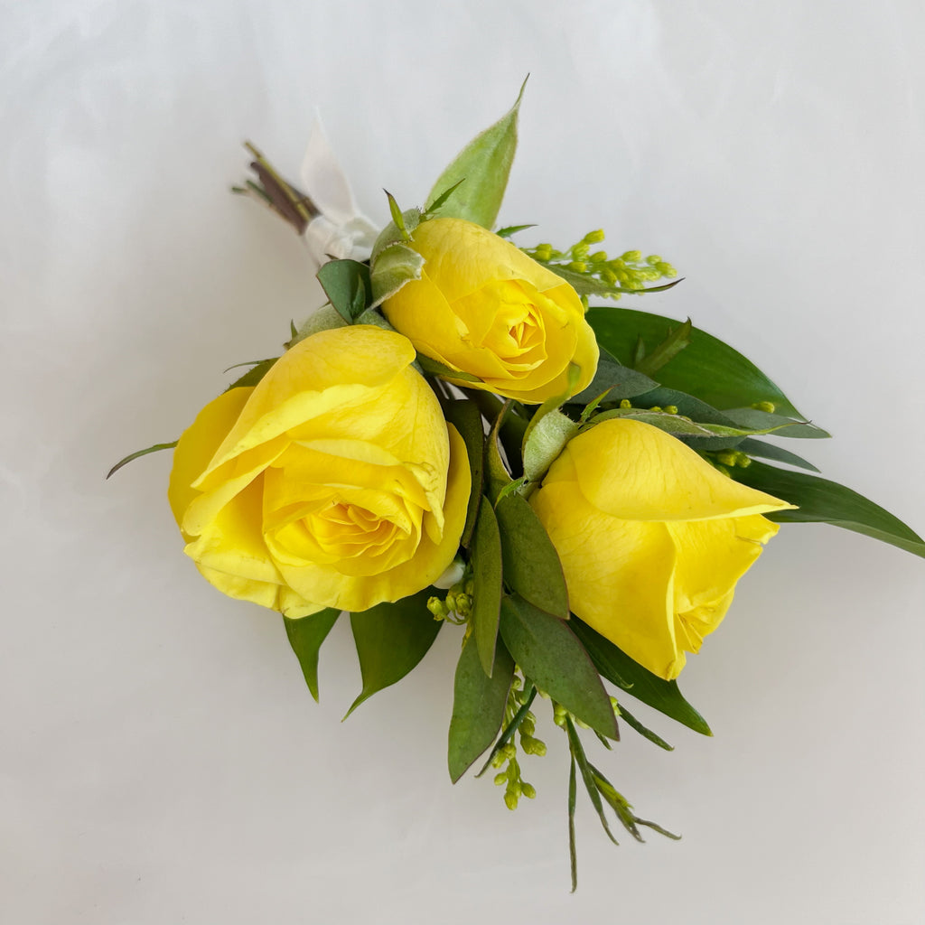 Boutonnieres - Homecoming & Prom