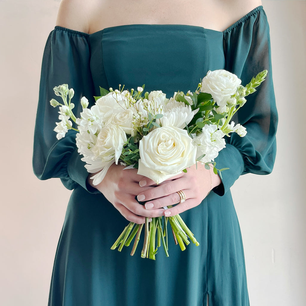 Classic White - Petite Bouquet