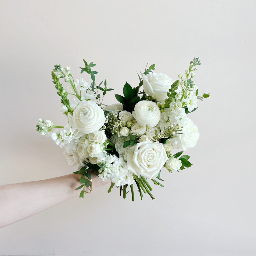 Classic White - Premium Bridal Bouquet