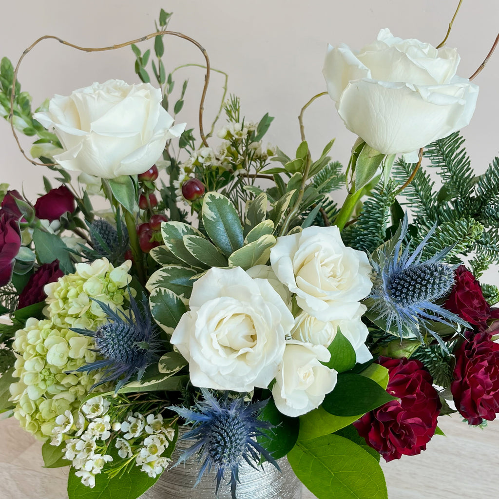 Snowdrop - Christmas Arrangement - (Pre-Order)